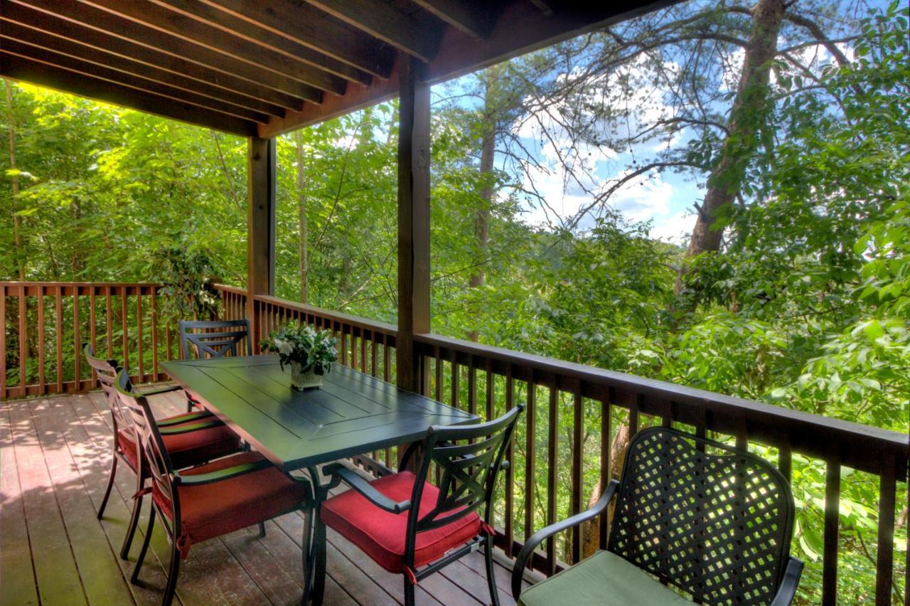 Vila Great Wolf Cabin In Pigeon Forge! Exteriér fotografie