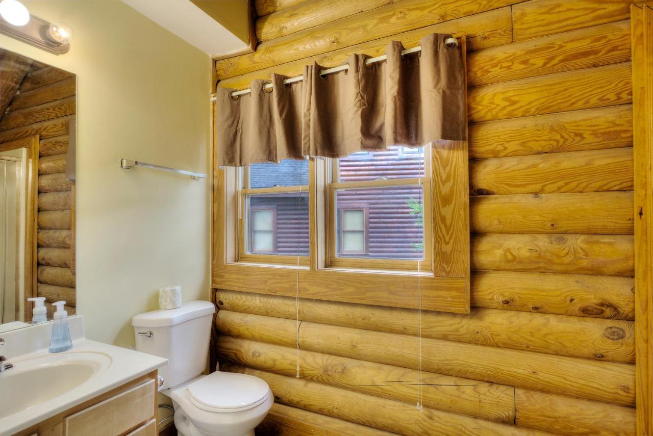 Vila Great Wolf Cabin In Pigeon Forge! Exteriér fotografie